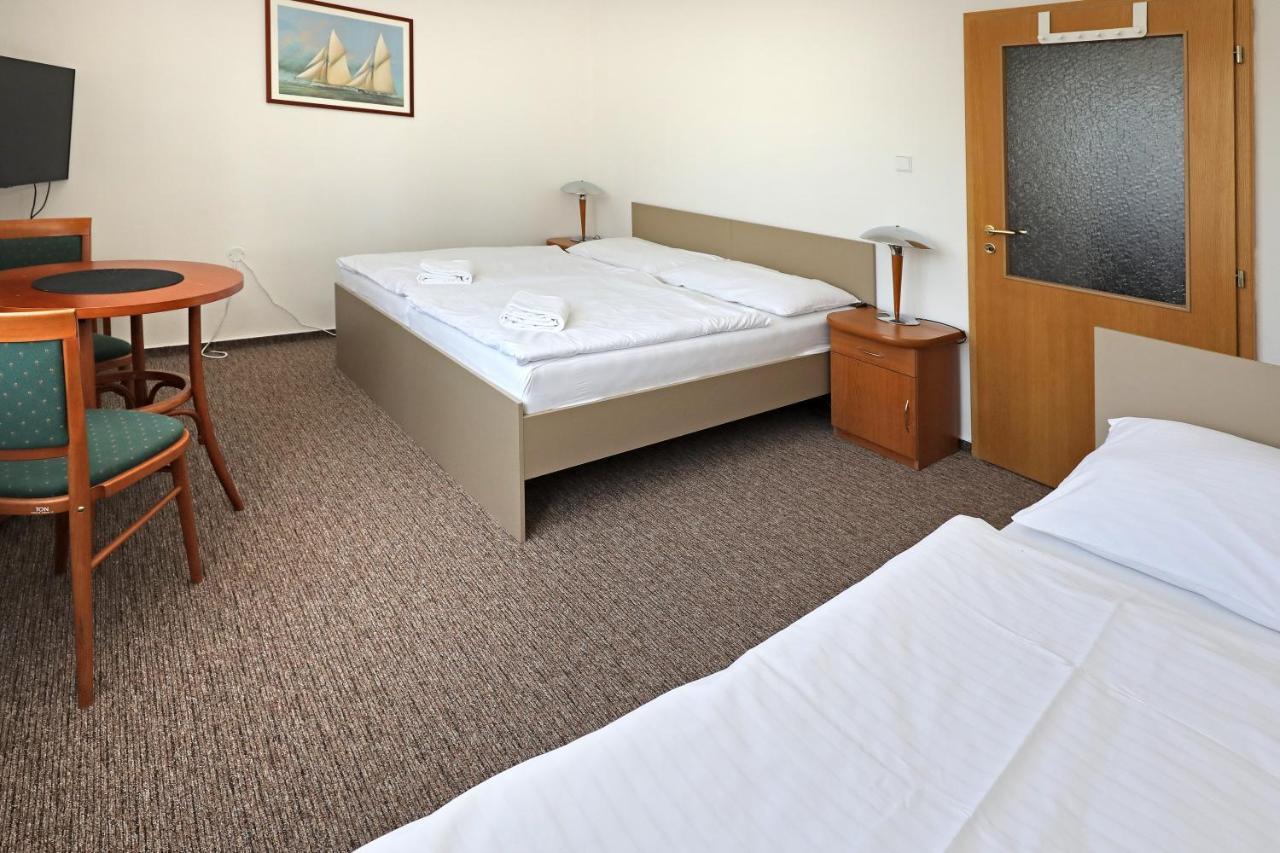 Laguna Slapy Hotel