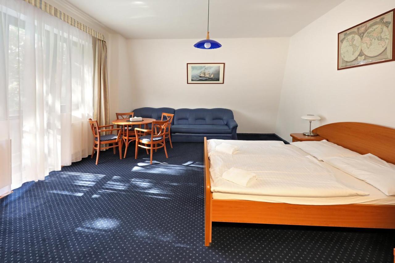 Hotel Laguna Slapy Netvorice